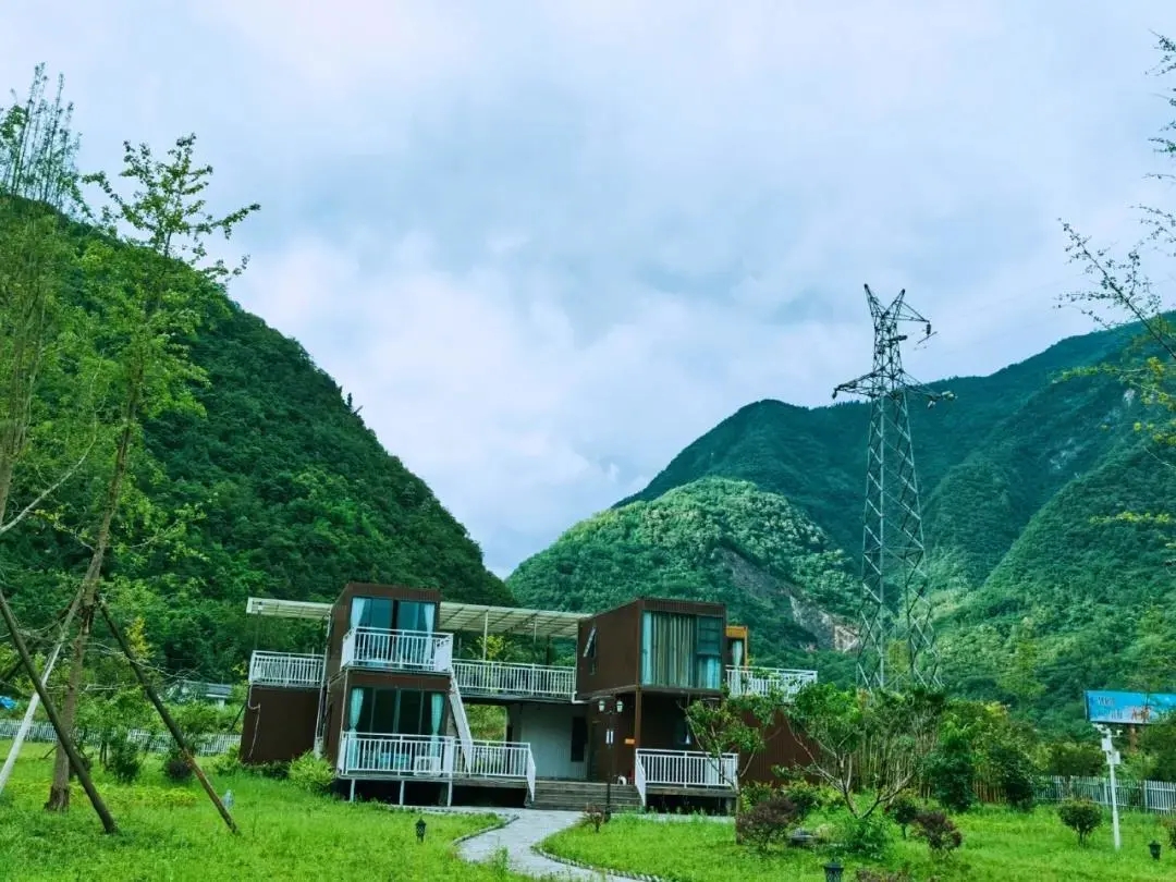 推窗见景,卧观星辰,北川民宿,带你追寻诗和远方